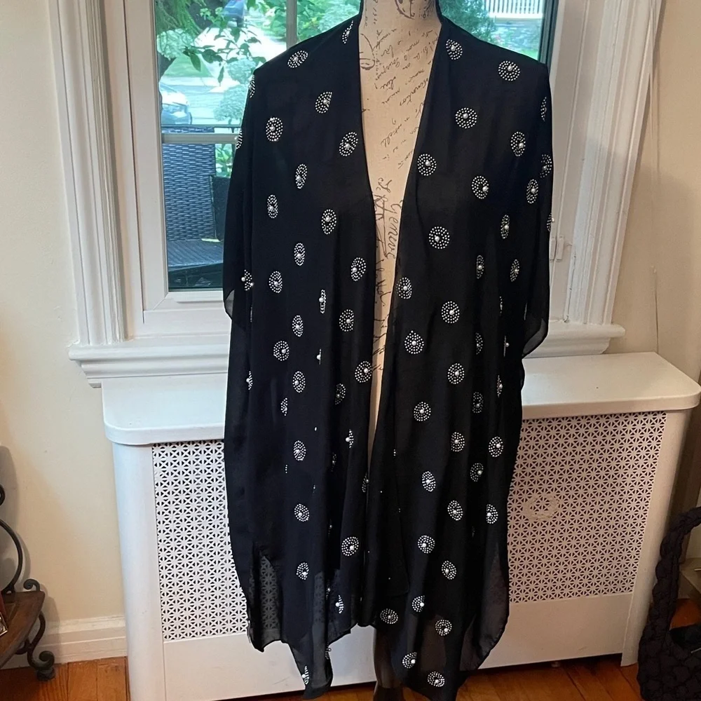 1210. Jessica McClintock Black Sheer Patterned Kimono/Bathing Suit Cover Up